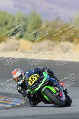 media/Dec-18-2022-SoCal Trackdays (Sun) [[8099a50955]]/Turn 10 (140pm)/